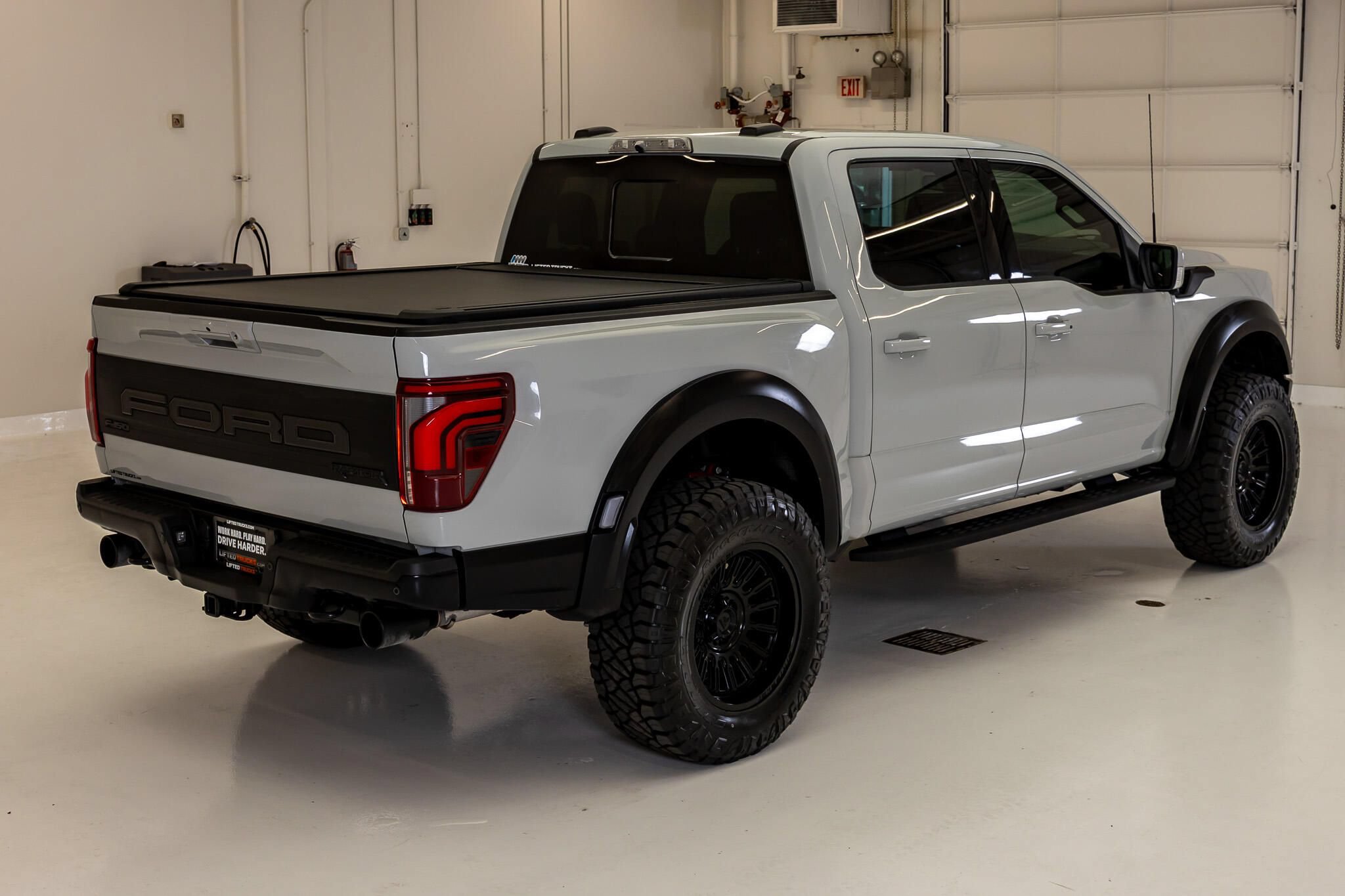 Used 2024 Ford F150 Raptor AWD/4WD image 10