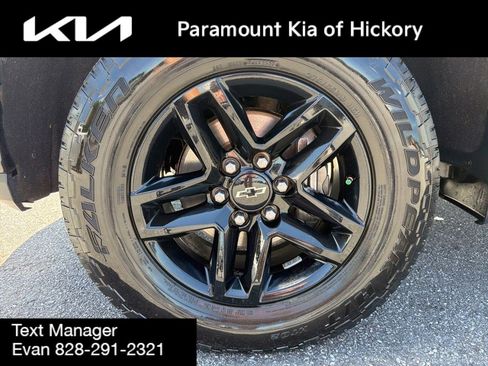 Used 2021 Chevrolet Silverado 1500 LT Trail Boss w/ Bed Protection Package AWD/4WD image 9