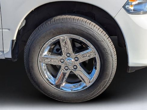 Used 2014 RAM 1500 Express image 10