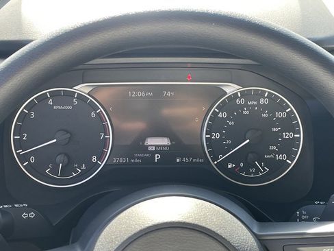 Used 2024 Nissan Rogue SV image 7