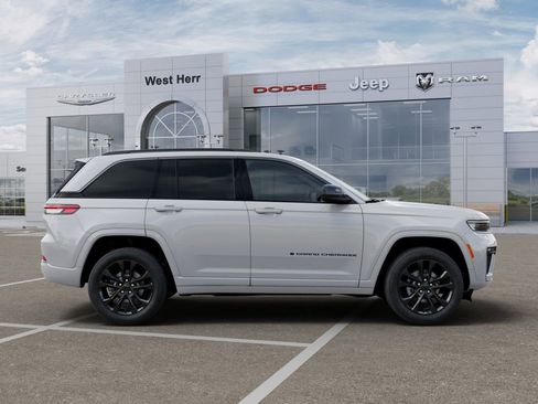 New 2026 Jeep Grand Cherokee Limited image 21
