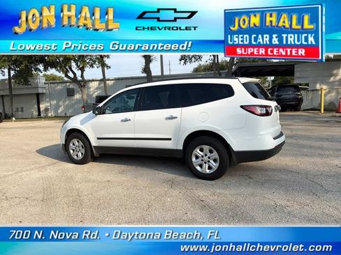 Used 2016 Chevrolet Traverse LS FWD image 5