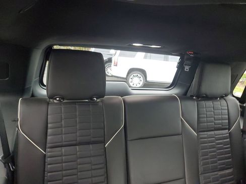 Certified 2024 Cadillac Escalade Premium Luxury Platinum w/ Heavy-Duty Trailer Package image 25