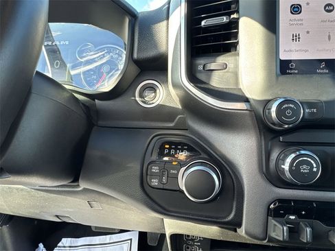 Used 2024 RAM 2500 Big Horn w/ Bed Utility Group image 19