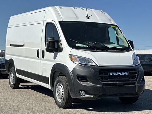 New 2026 RAM ProMaster 2500 w/ Convenience Group FWD image 1
