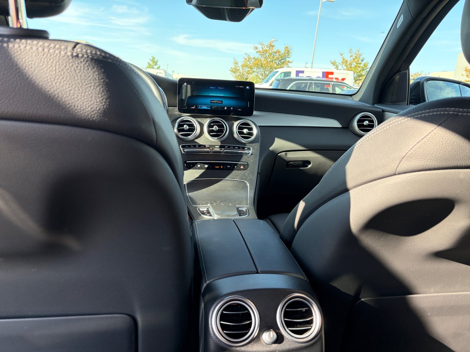 Used 2021 Mercedes-Benz GLC 300 4MATIC image 20