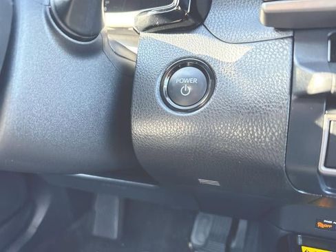 Used 2025 Toyota Camry LE image 16