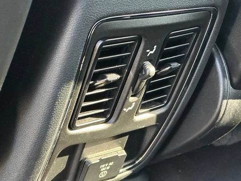Used 2019 Jeep Grand Cherokee Altitude AWD/4WD image 20