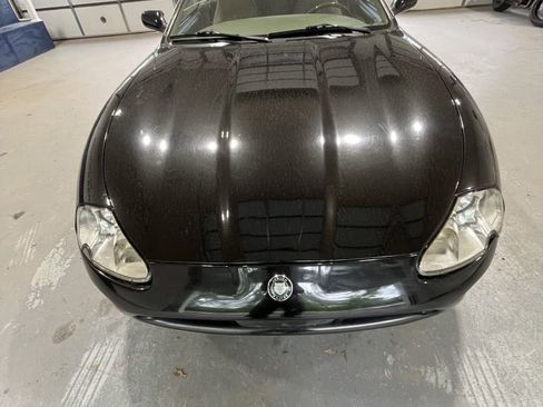 Used 1999 Jaguar XK8 Convertible RWD image 3