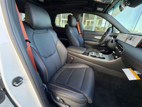 New 2026 Genesis GV70 3.5T Sport Advanced image 26