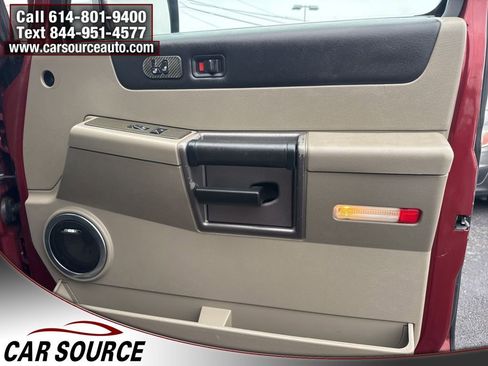 Used 2004 HUMMER H2 w/ Preferred Equipment Group AWD/4WD image 23