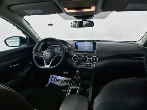 Used 2025 Nissan Sentra SR w/ Midnight Edition FWD image 22