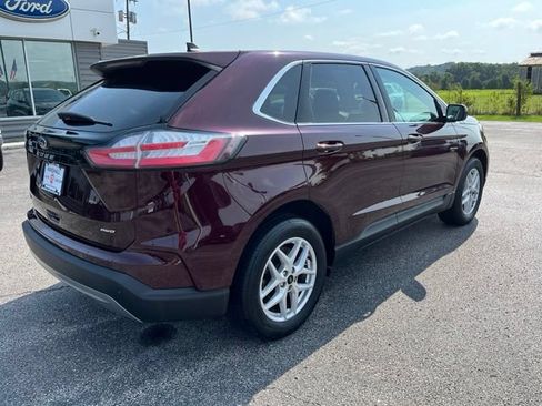 Used 2024 Ford Edge SEL AWD/4WD image 4