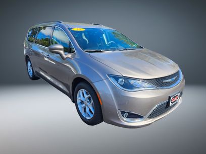 Used 2018 Chrysler Pacifica Touring Plus w/ Tire & Wheel Group
