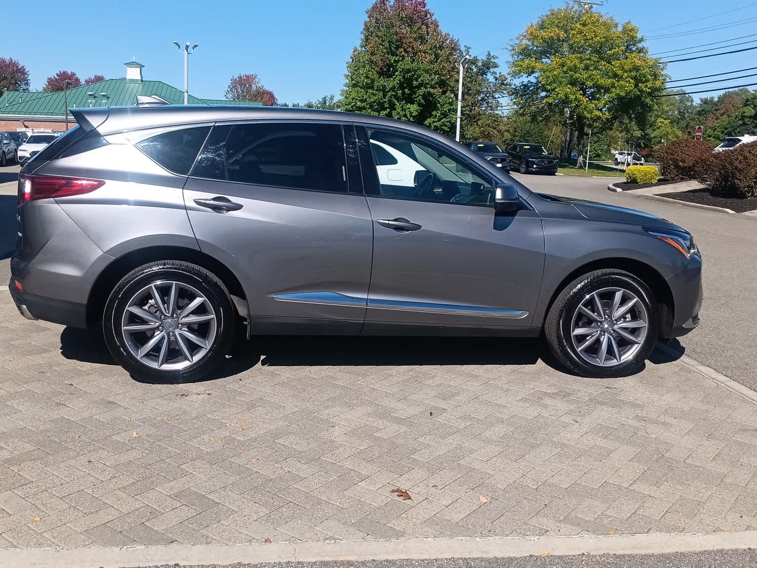 Used 2024 Acura RDX w/ Technology Package AWD/4WD image 6