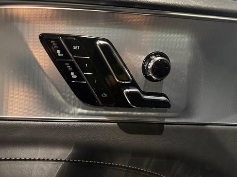 Used 2024 Cadillac Lyriq Tech image 28