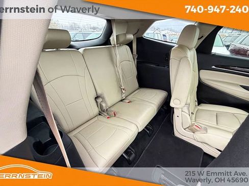 Used 2021 Buick Enclave Essence AWD/4WD image 26