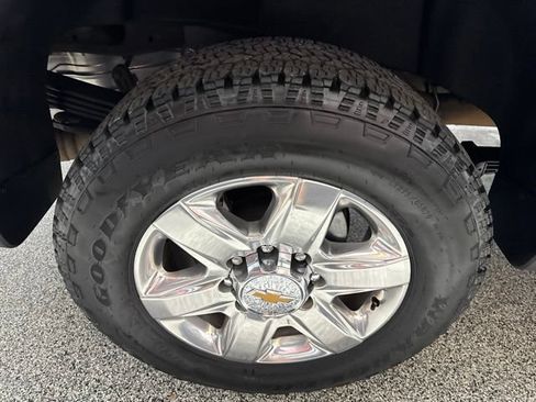 Used 2022 Chevrolet Silverado 2500 LTZ w/ Z71 Chrome Sport Edition AWD/4WD image 24