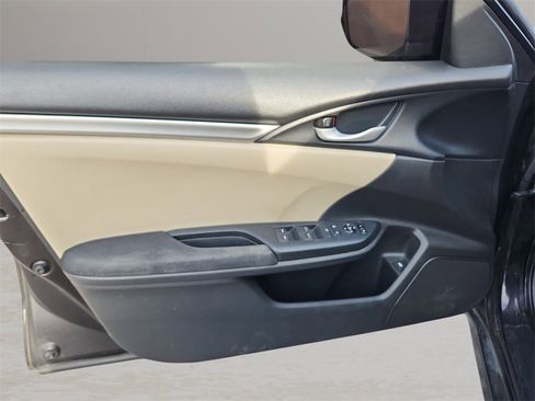 Used 2018 Honda Civic LX image 13