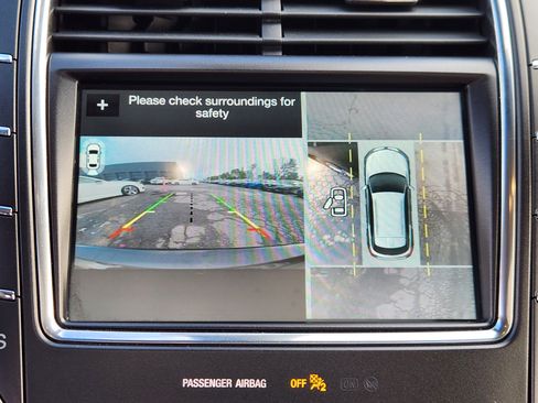 Used 2018 Lincoln MKX Reserve image 14