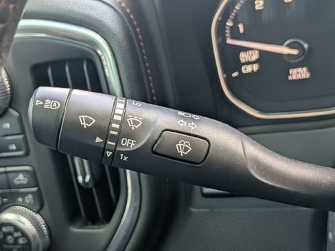 Used 2021 GMC Sierra 1500 AT4 w/ AT4 Premium Package AWD/4WD image 28
