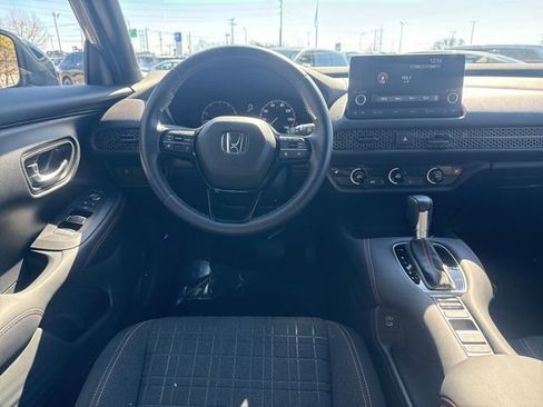 Certified 2024 Honda HR-V Sport image 11