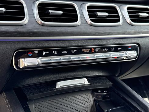 Used 2023 Mercedes-Benz GLE 350 4MATIC image 39