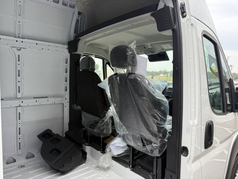Used 2025 RAM ProMaster 3500 w/ Power Group image 12