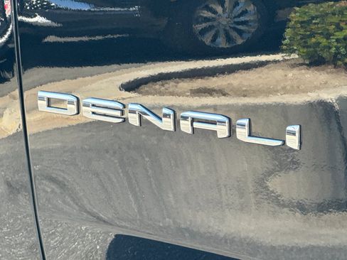 New 2026 GMC Yukon Denali AWD/4WD image 28