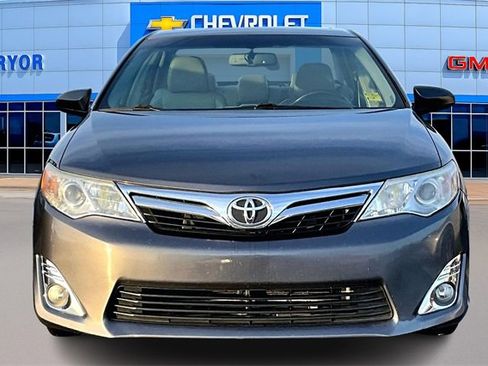 Used 2013 Toyota Camry XLE image 2