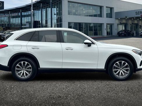 New 2026 Mercedes-Benz GLC 300 4MATIC image 3