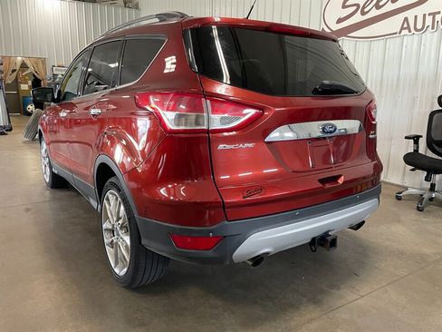 Used 2016 Ford Escape SE w/ SE Chrome Package AWD/4WD image 3