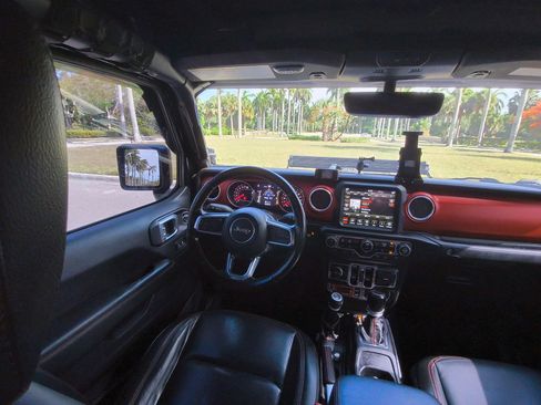 Used 2020 Jeep Gladiator Rubicon AWD/4WD image 26