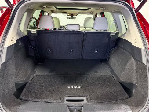 Certified 2023 Nissan Rogue SL w/ SL Premium Package image 35