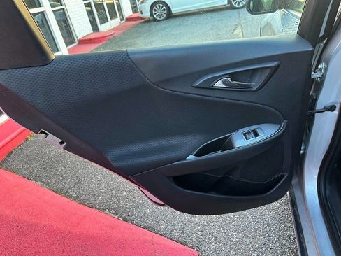 Used 2017 Chevrolet Malibu LS image 13