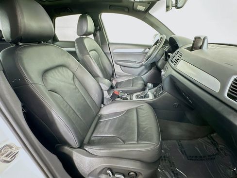 Used 2018 Audi Q3 2.0T Premium FWD image 8