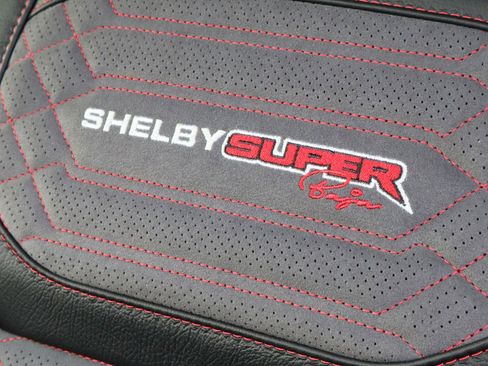 New 2023 Ford F250 Lariat w/ Lariat Ultimate Package image 36