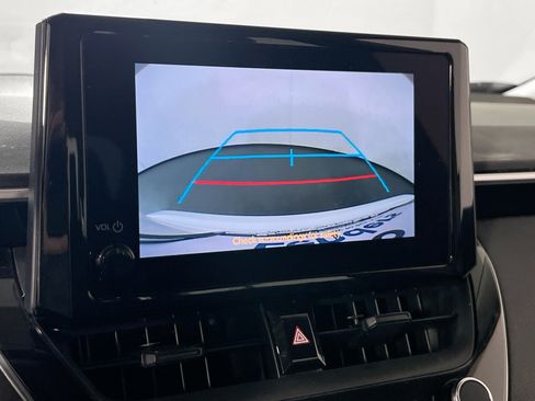 Used 2024 Toyota Corolla LE FWD image 13