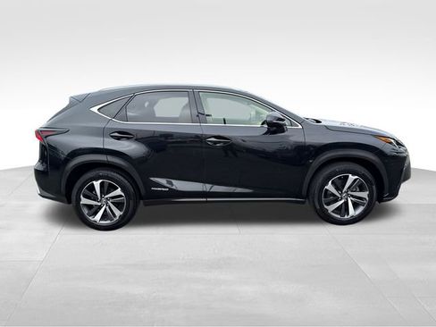 Used 2018 Lexus NX 300h AWD w/ Premium Package image 8