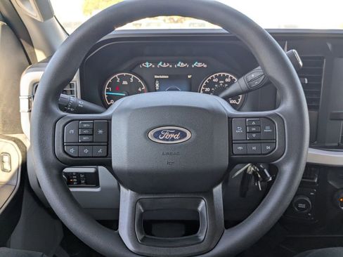 New 2025 Ford F350 XL w/ XL Chrome Package image 24