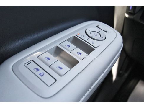 Used 2024 Hyundai Santa Fe Calligraphy image 18