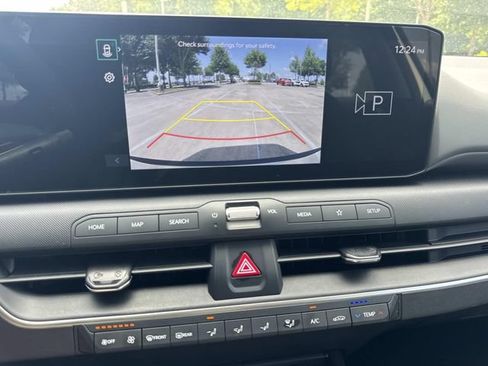 Used 2025 Kia K4 FWD image 32