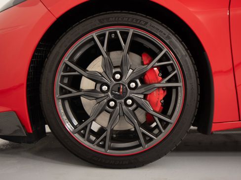 Used 2023 Chevrolet Corvette Stingray Premium Conv w/ Z51 Performance Package image 30