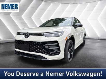New 2026 Volkswagen Tiguan SE R-Line