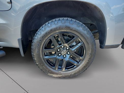 Used 2026 Chevrolet Silverado 1500 Custom w/ Rally Edition AWD/4WD image 15