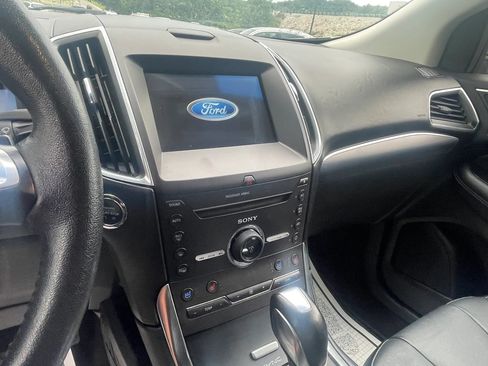 Used 2016 Ford Edge Titanium w/ Canadian Touring Package AWD/4WD image 18