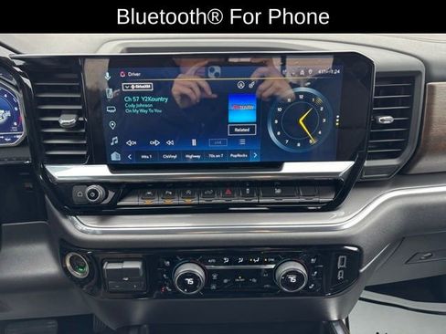 Used 2023 Chevrolet Silverado 1500 High Country w/ Technology Package image 16