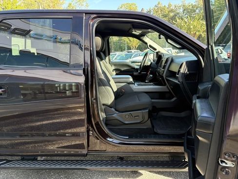 Used 2019 Ford F150 XLT w/ Equipment Group 302A Luxury image 29