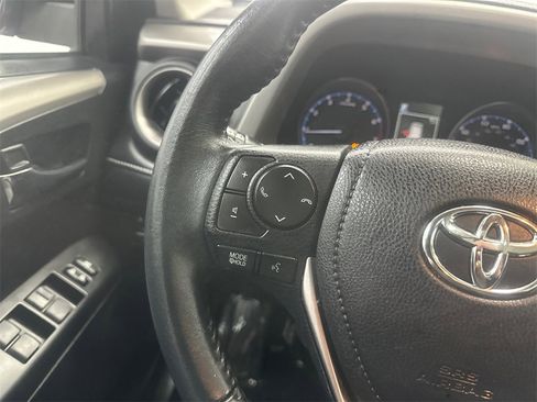 Used 2017 Toyota RAV4 XLE image 25