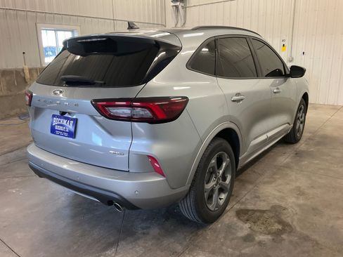 Used 2024 Ford Escape ST-Line w/ Tech Pack #1 AWD/4WD image 5